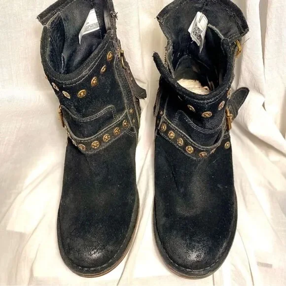 UGG Fabrizia Studded Distressed Black Suede Moto Boots 1003235 Sz 8 - Picture 4 of 13